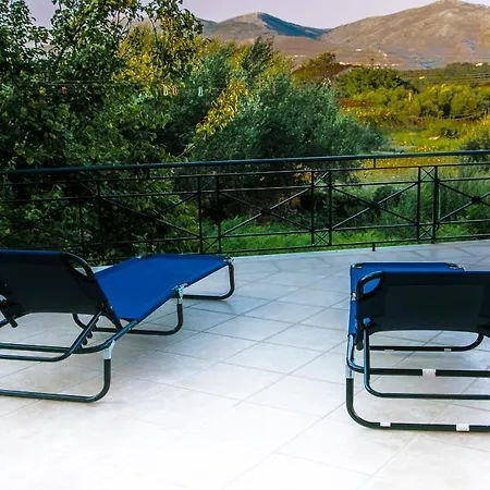 Babi's - Garden Daire