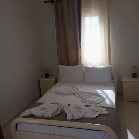 Babi's - Garden Apartment *