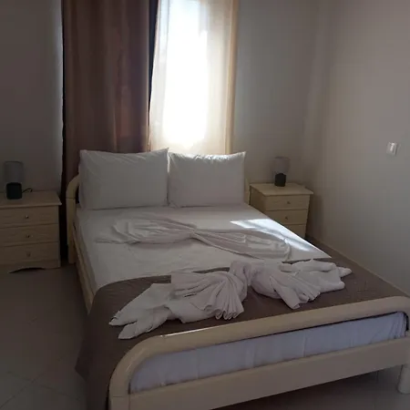 Lägenhet Babi's - Garden Lixouri