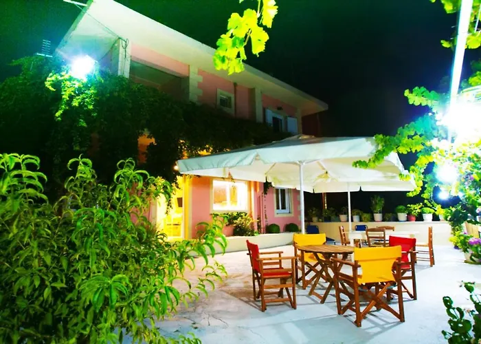 Babi's - Garden * Lixouri