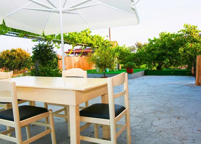 Babi's - Garden Lägenhet *