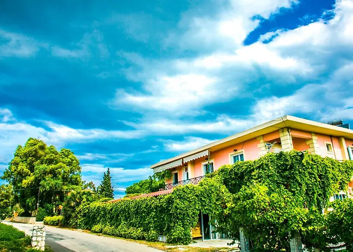 Lägenhet Babi's - Garden Lixouri