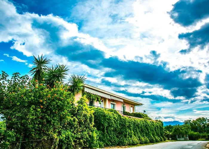 Babi's - Garden Lägenhet